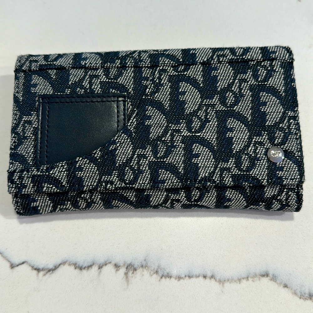 Christian Dior medium wallet